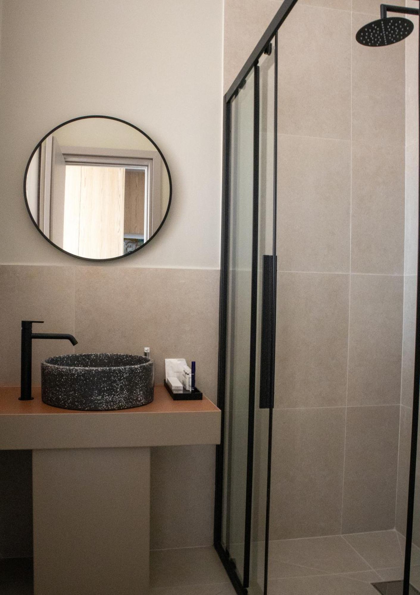 Alinea Lano Old Town Center Aparthotel Limassol Exterior foto